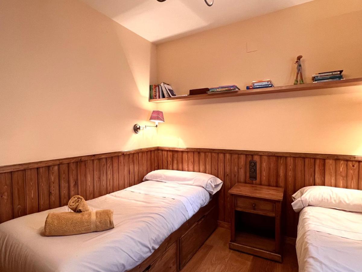 Apartament De La Vall Ferrera - L'Amfitriona 아리우 외부 사진