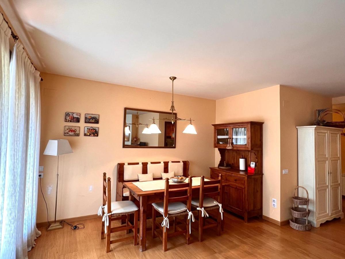 Apartament De La Vall Ferrera - L'Amfitriona 아리우 외부 사진
